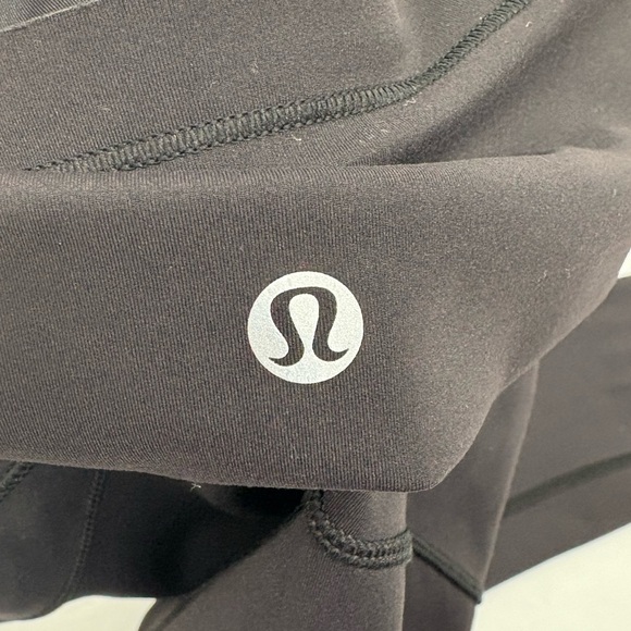 Lululemon In Movement Tight 25" *Everlux Black - Picture 10 of 12